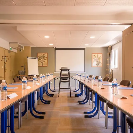 キリアド サントル アンティゴーヌ