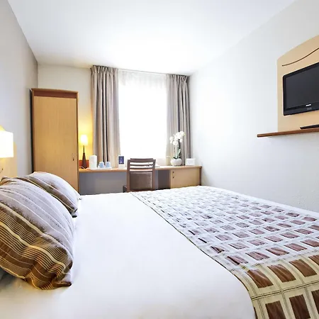 Kyriad Centre Antigone Otel