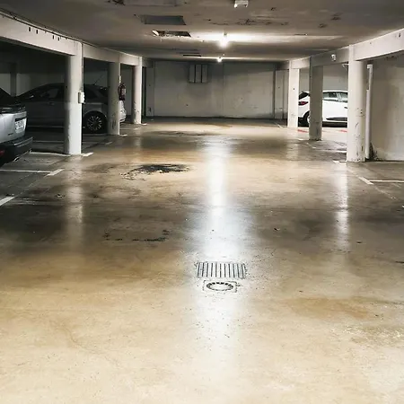 Hotel Kyriad Centre Antigone 3*