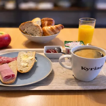 Kyriad Centre Antigone 호텔