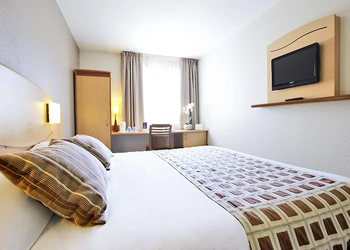 Kyriad Centre Antigone Hotel