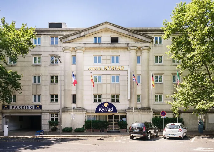 Kyriad Centre Antigone Hotel