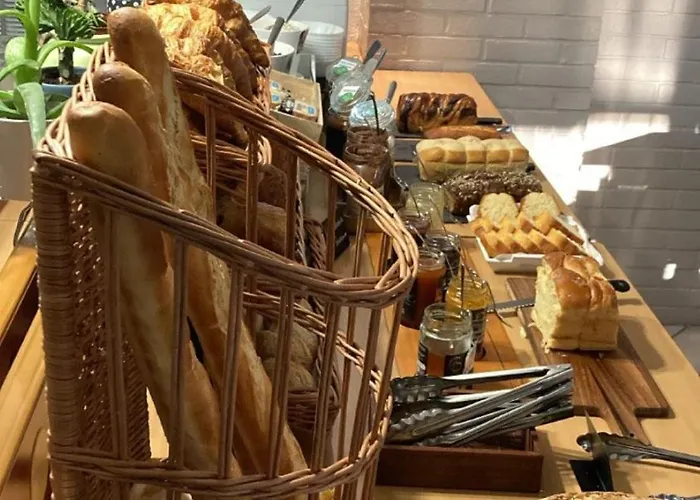 Kyriad Centre Antigone Hotel